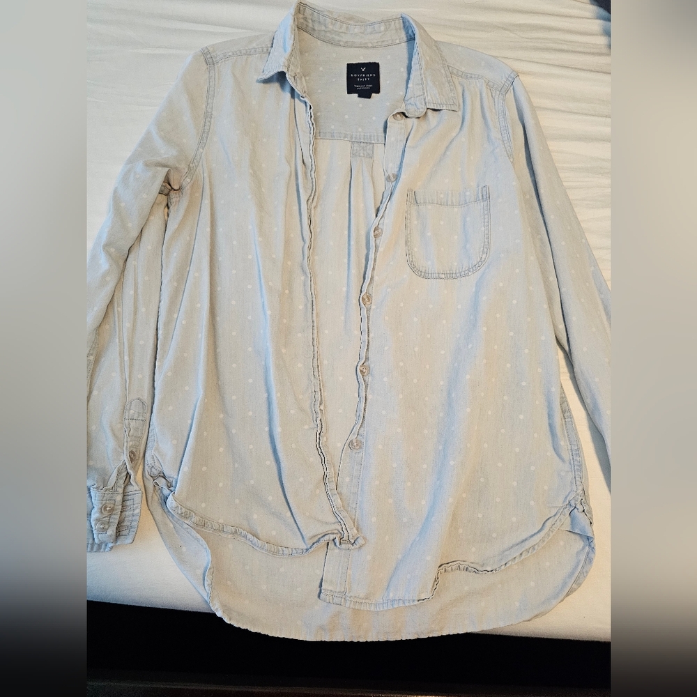 American Eagle Outfitters Polka Dot Button Down Shirt